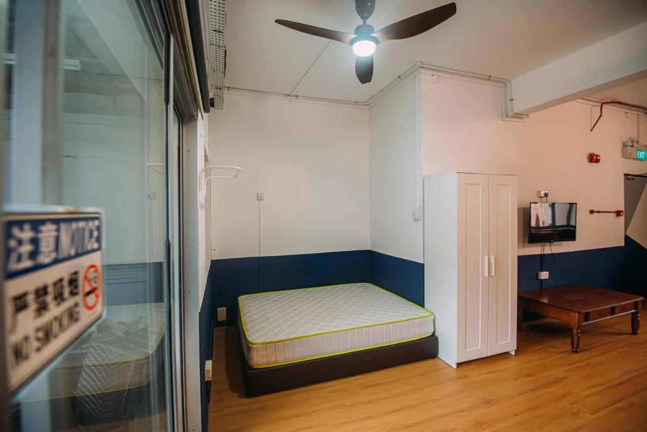 Bluewaters Pods 38 Hongkong St Hostel Singapore Exterior photo